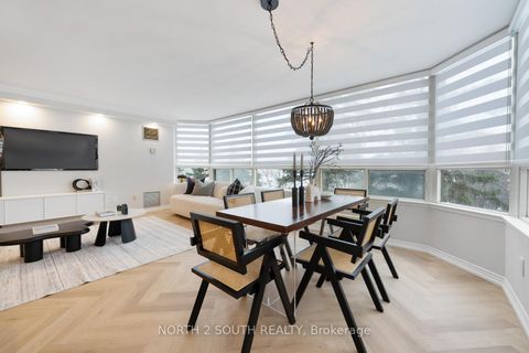 Photo 24 at 304 - 7 Townsgate Drive, Yorkhill, Vaughan