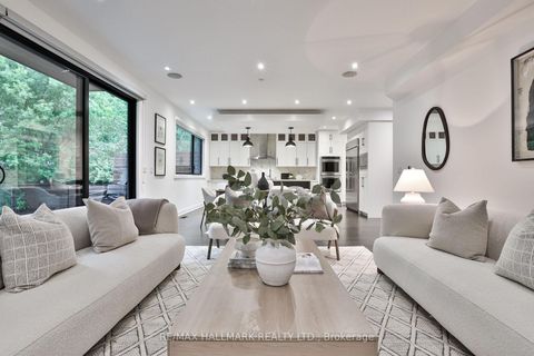 Photo 7 at 41 Invermay Avenue, Clanton Park, Toronto