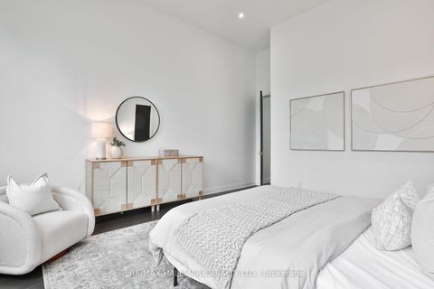 Photo 33 at 41 Invermay Avenue, Clanton Park, Toronto