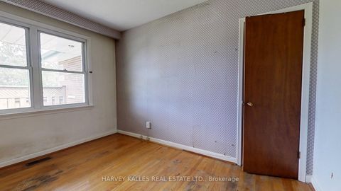 Photo 7 at 63 Coral Gable Drive, Humbermede, Toronto