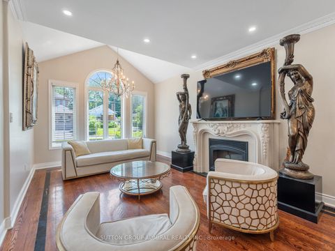 Photo 5 at 18 Thatcher Avenue, Cliffcrest, Toronto