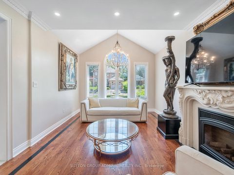 Photo 6 at 18 Thatcher Avenue, Cliffcrest, Toronto