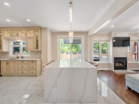 Photo 10 at 18 Thatcher Avenue, Cliffcrest, Toronto