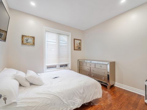 Photo 17 at 18 Thatcher Avenue, Cliffcrest, Toronto