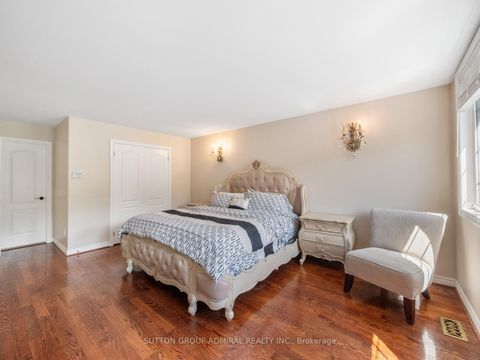 Photo 28 at 18 Thatcher Avenue, Cliffcrest, Toronto