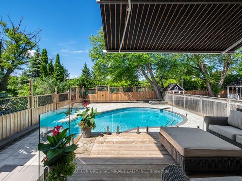 Photo 32 at 18 Thatcher Avenue, Cliffcrest, Toronto