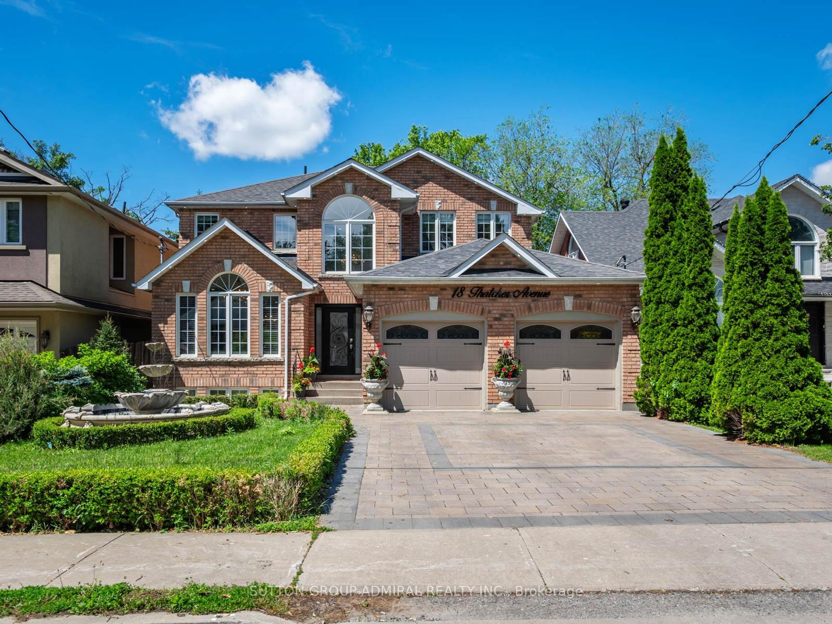 18 Thatcher Avenue, Cliffcrest, Toronto 