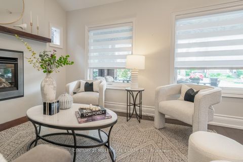 Photo 7 at 137 Springdale Boulevard, East York, Toronto