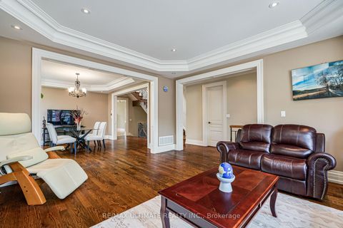 Photo 4 at 90 Howick Avenue, Pellam Park, Toronto