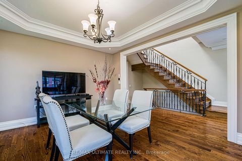 Photo 7 at 90 Howick Avenue, Pellam Park, Toronto