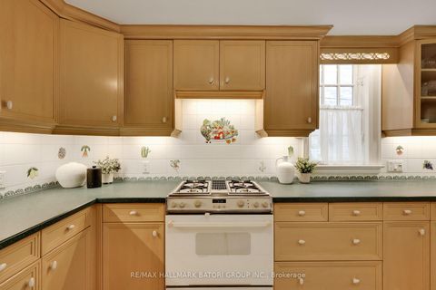 Photo 14 at 152 Hillhurst Boulevard, Lawrence Park South, Toronto
