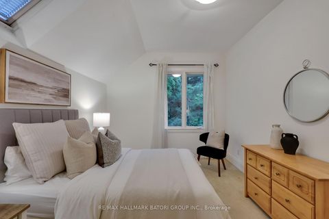 Photo 22 at 152 Hillhurst Boulevard, Lawrence Park South, Toronto