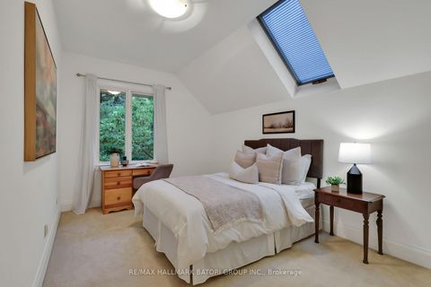 Photo 24 at 152 Hillhurst Boulevard, Lawrence Park South, Toronto