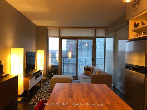 Photo 3 at 715 - 103 The Queensway, Swansea, Toronto