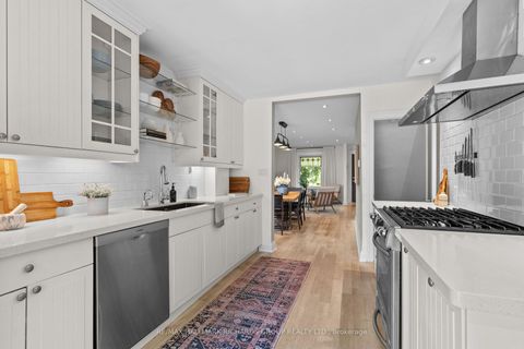 Photo 12 at 178 Wineva Avenue, The Beaches, Toronto