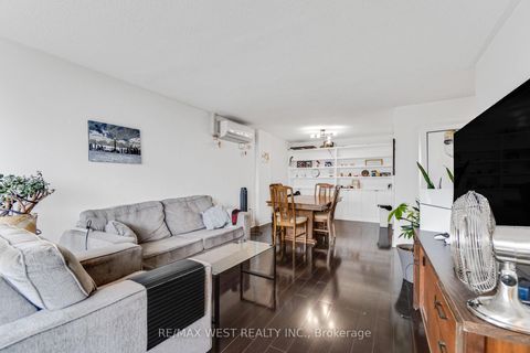 Photo 2 at 603 - 11 Neilson Drive, Markland Wood, Toronto