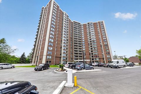 Photo 2 at 208 - 15 Vicora Link Way, Flemingdon Park, Toronto