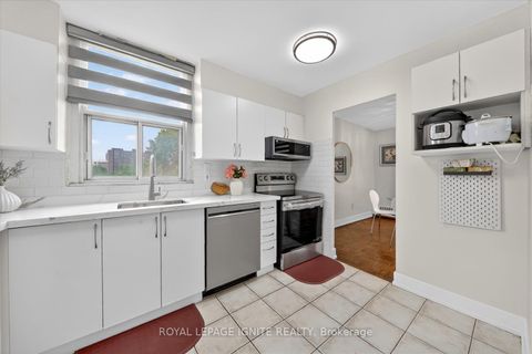Photo 16 at 208 - 15 Vicora Link Way, Flemingdon Park, Toronto