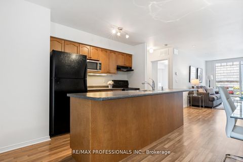 Photo 13 at 104 - 3400 Lake Shore Boulevard W, Long Branch, Toronto