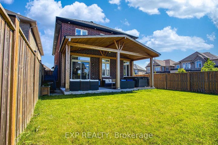 Photo 33 at 17 Narbonne Crescent, Stoney Creek Mountain, Hamilton