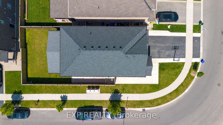 Photo 39 at 17 Narbonne Crescent, Stoney Creek Mountain, Hamilton