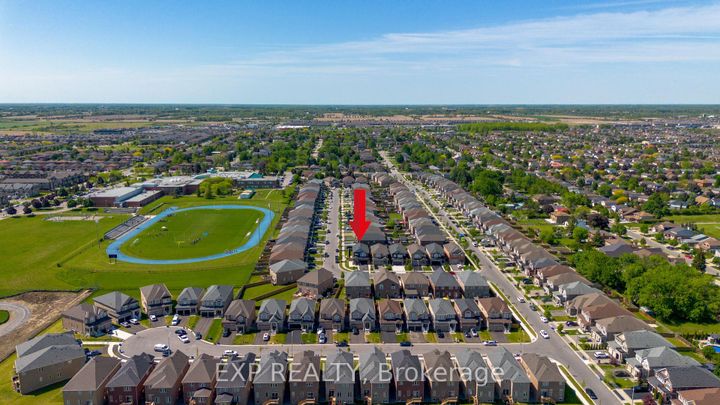 Photo 46 at 17 Narbonne Crescent, Stoney Creek Mountain, Hamilton