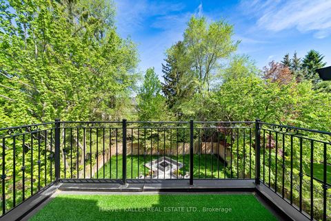 Photo 35 at 148 Munro Boulevard, Windfields, Toronto
