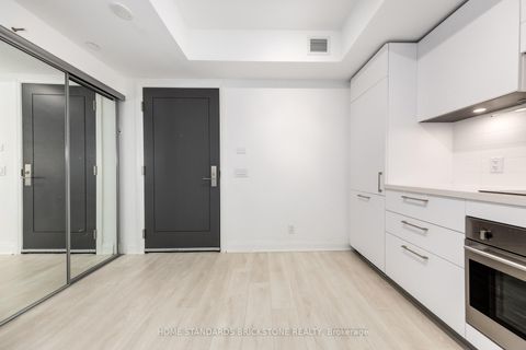 Photo 3 at 429 - 33 Frederick Todd Way, Thorncliffe Park, Toronto