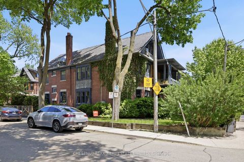 Photo 2 at 490 Summerhill Avenue, Moore Park, Toronto