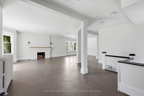 Photo 3 at 490 Summerhill Avenue, Moore Park, Toronto