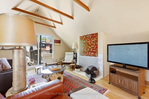 Photo 22 at 490 Summerhill Avenue, Moore Park, Toronto