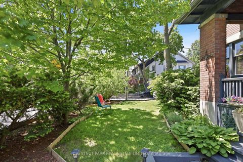 Photo 36 at 490 Summerhill Avenue, Moore Park, Toronto