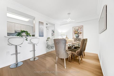 Photo 10 at 908 - 88 Grandview Way, Willowdale East, Toronto