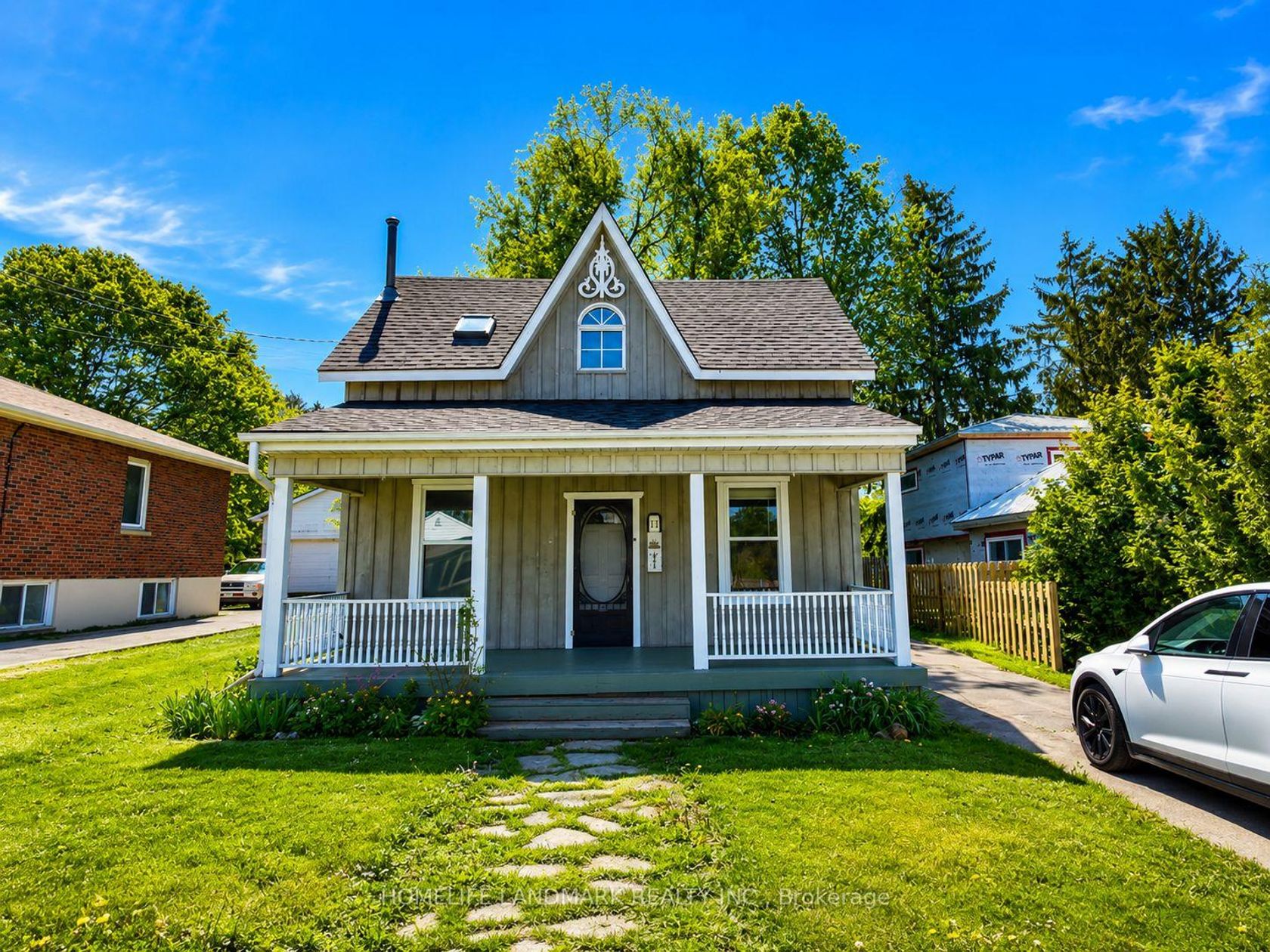 111 Penetang Street, Codrington, Barrie photo number 2