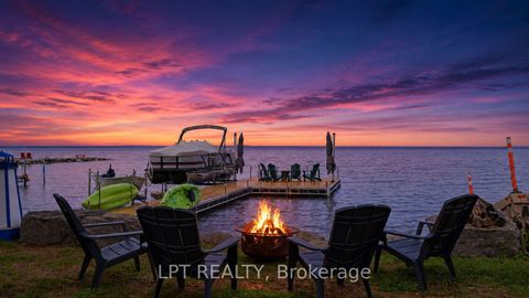 Photo 3 at 165 Lake Drive E, Historic Lakeshore Communities, Georgina