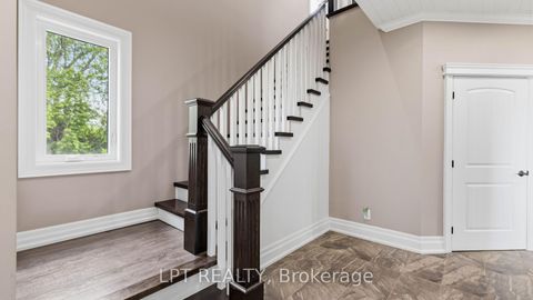Photo 16 at 165 Lake Drive E, Historic Lakeshore Communities, Georgina