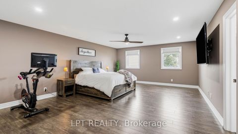 Photo 17 at 165 Lake Drive E, Historic Lakeshore Communities, Georgina