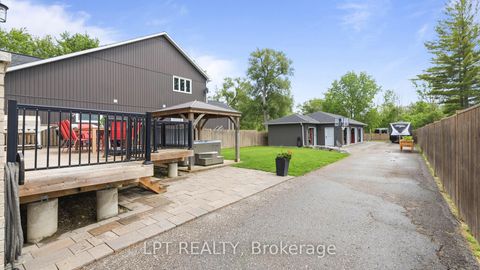 Photo 34 at 165 Lake Drive E, Historic Lakeshore Communities, Georgina