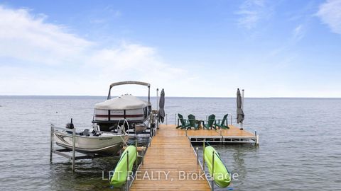 Photo 39 at 165 Lake Drive E, Historic Lakeshore Communities, Georgina