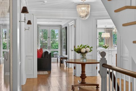 Photo 2 at 335 Cortleigh Boulevard, Nortown, Toronto