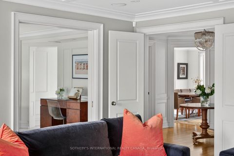 Photo 6 at 335 Cortleigh Boulevard, Nortown, Toronto