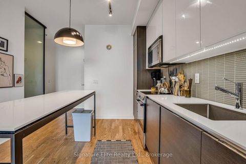 Photo 12 at 402 - 8 Dovercourt Road, Little Portugal, Toronto