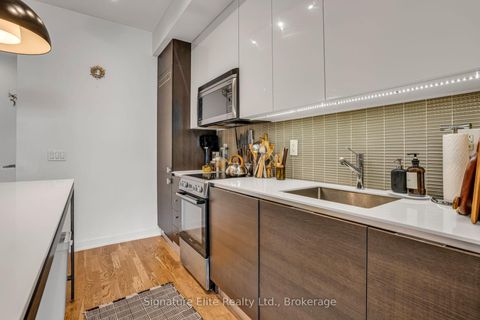 Photo 13 at 402 - 8 Dovercourt Road, Little Portugal, Toronto