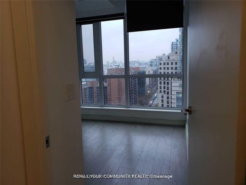 Photo 7 at 1602 - 199 RICHMOND Street W, Waterfront Communities C1, Toronto