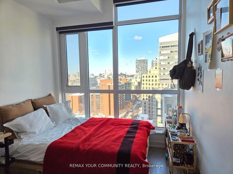 Photo 12 at 1602 - 199 RICHMOND Street W, Waterfront Communities C1, Toronto