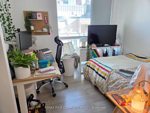 Photo 14 at 1602 - 199 RICHMOND Street W, Waterfront Communities C1, Toronto
