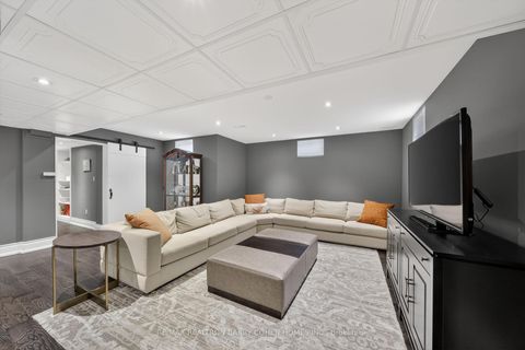Photo 25 at 9 Wolford Court, Historic Lakeshore Communities, Georgina