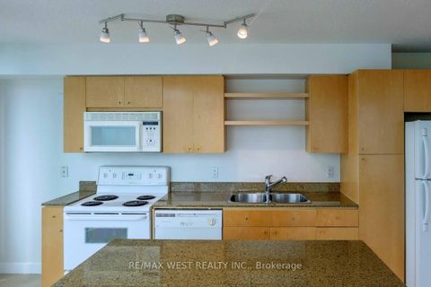 Photo 15 at 2509 - 373 Front Street, Waterfront Communities C1, Toronto