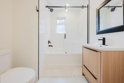 Photo 18 at 299 Quebec Avenue, Junction Area, Toronto