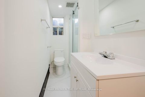 Photo 28 at 299 Quebec Avenue, Junction Area, Toronto